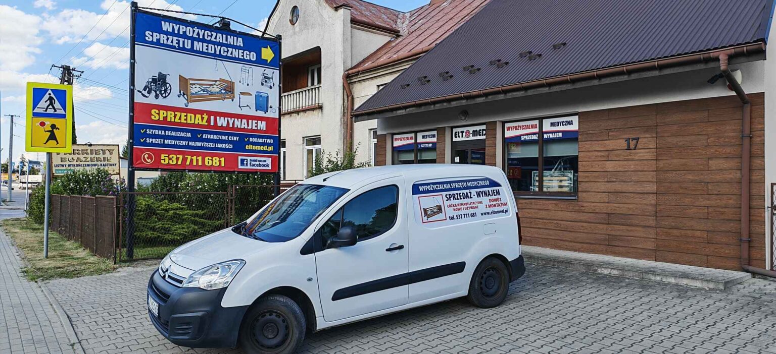 Siedziba ELTO-MED przy ul. Pruchnickiej 17 w Jarosławiu z samochodem dostawczym wypożyczalni